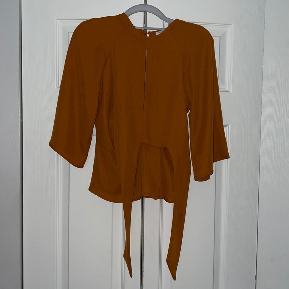 NWOT Fashion Nova Blouse